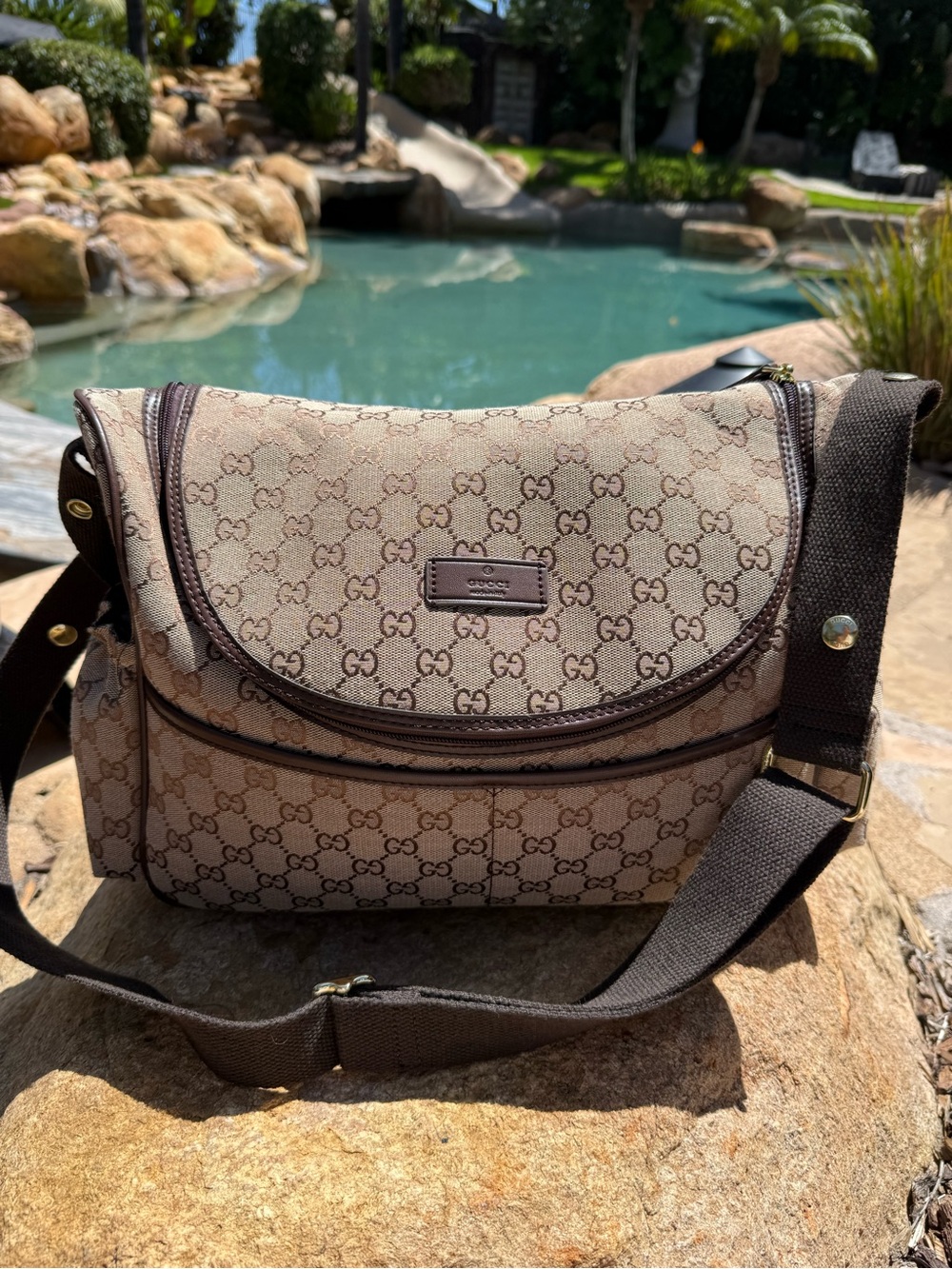Gucci Beige/Brown GG Canvas Messenger Bag with diaper change pad ! - Picture 5 of 11